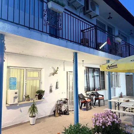 морски рай Πανσιόν