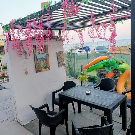 בית הארחה морски рай פומורי